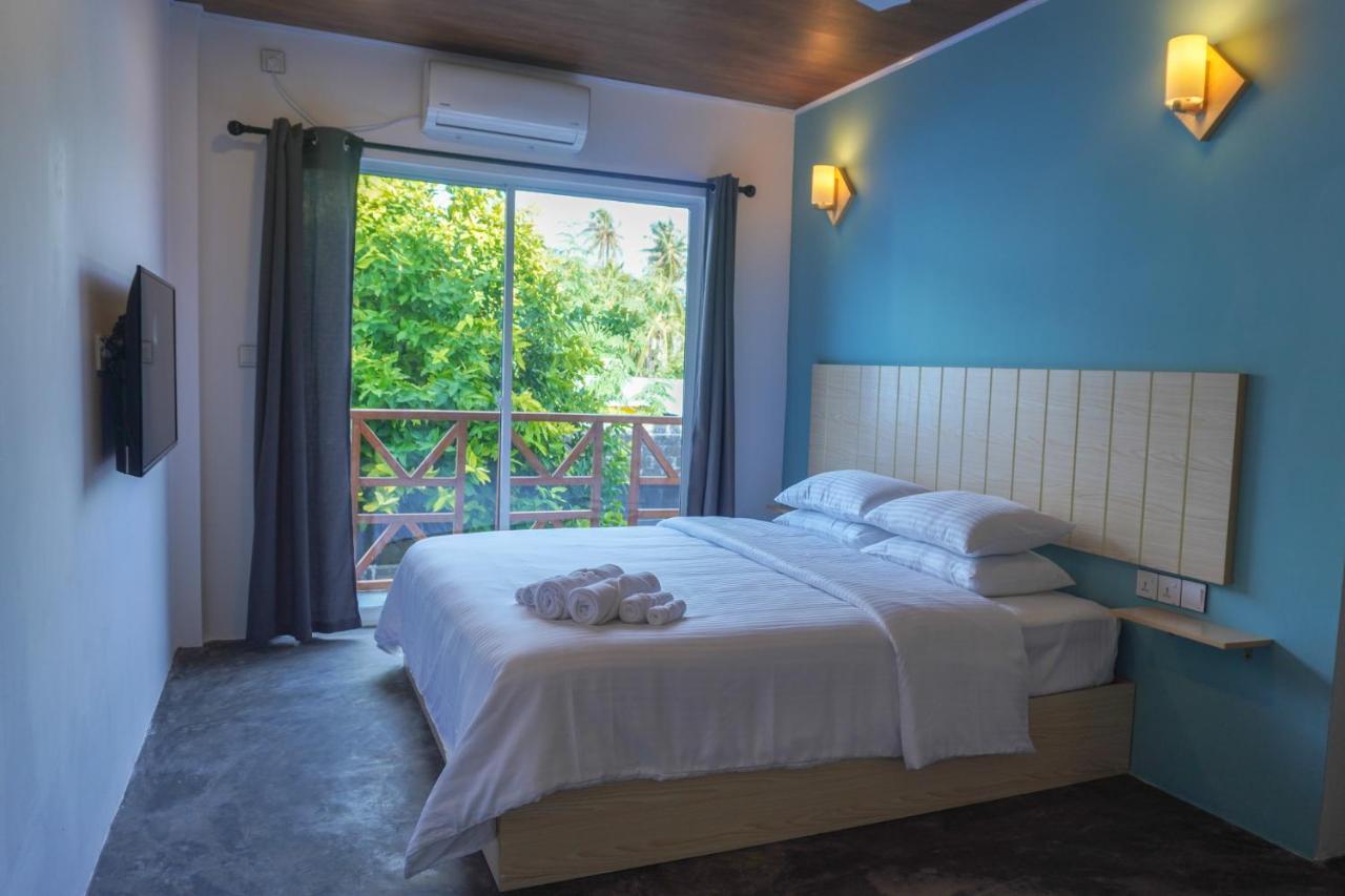 The Zen Den Hotel Thulusdhoo Buitenkant foto