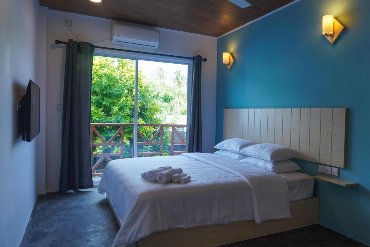 The Zen Den Hotel Thulusdhoo Buitenkant foto